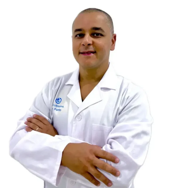 Dr. Gilberto Porto, especialista en rodilla en Global Clinics, Palma de Mallorca, experto en diagnóstico y tratamiento de lesiones de rodilla